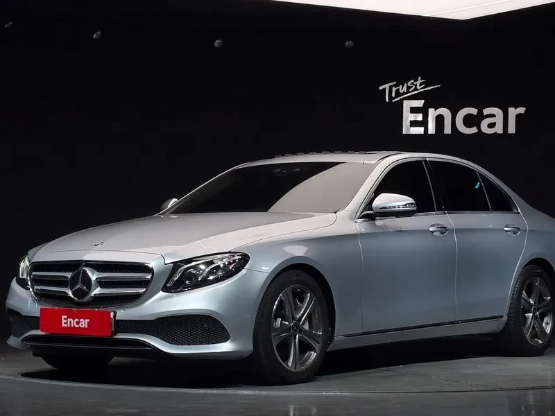 Mercedes-Benz E 300 САМО 30% АВАНС | Auto.bg — изображение 1 Mercedes-Benz E 300 САМО 30% АВАНС | Auto.bg — изображение 1