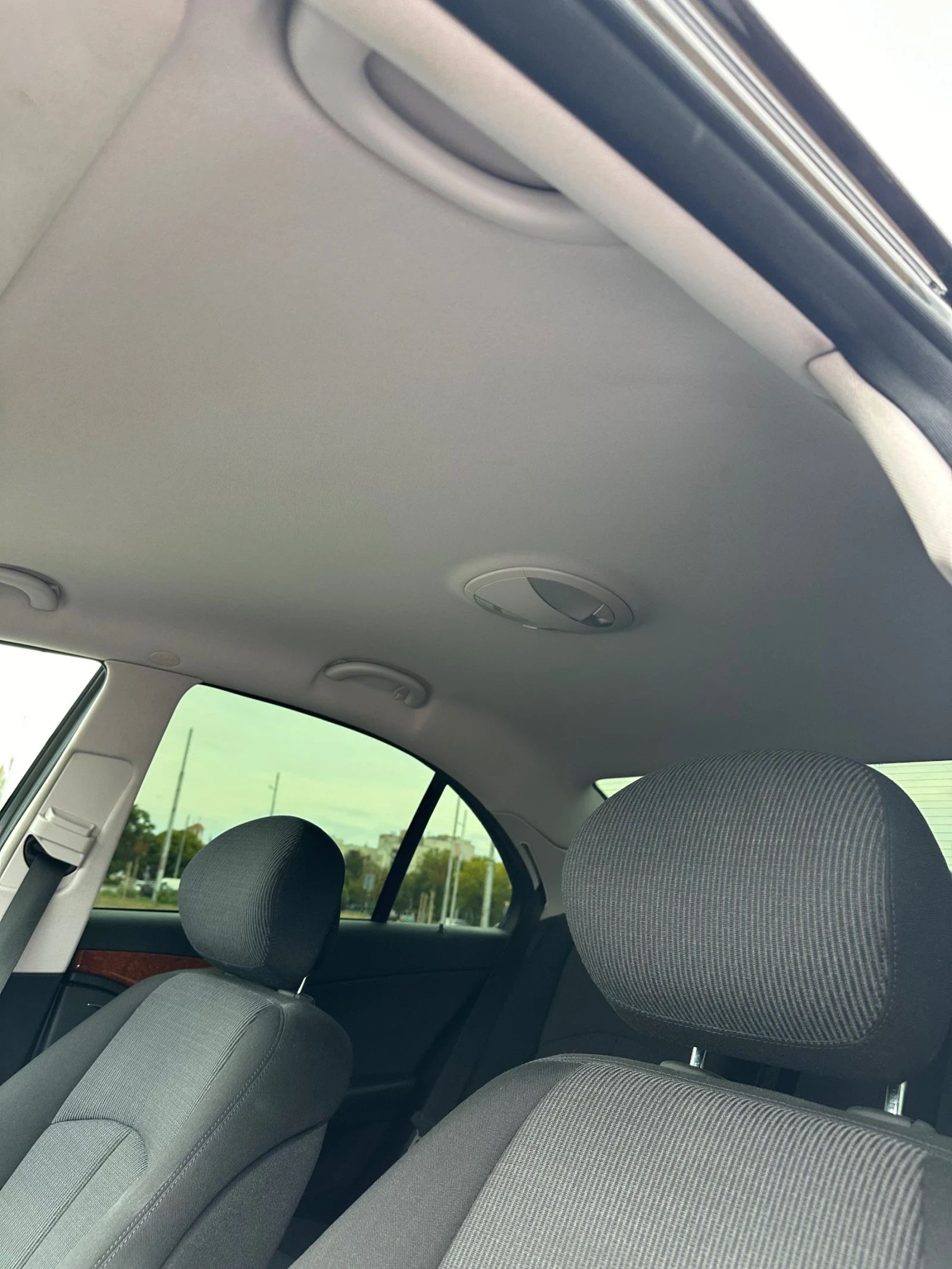 Mercedes-Benz E 220  - изображение 9 | Auto.bg Mercedes-Benz E 220  - изображение 9