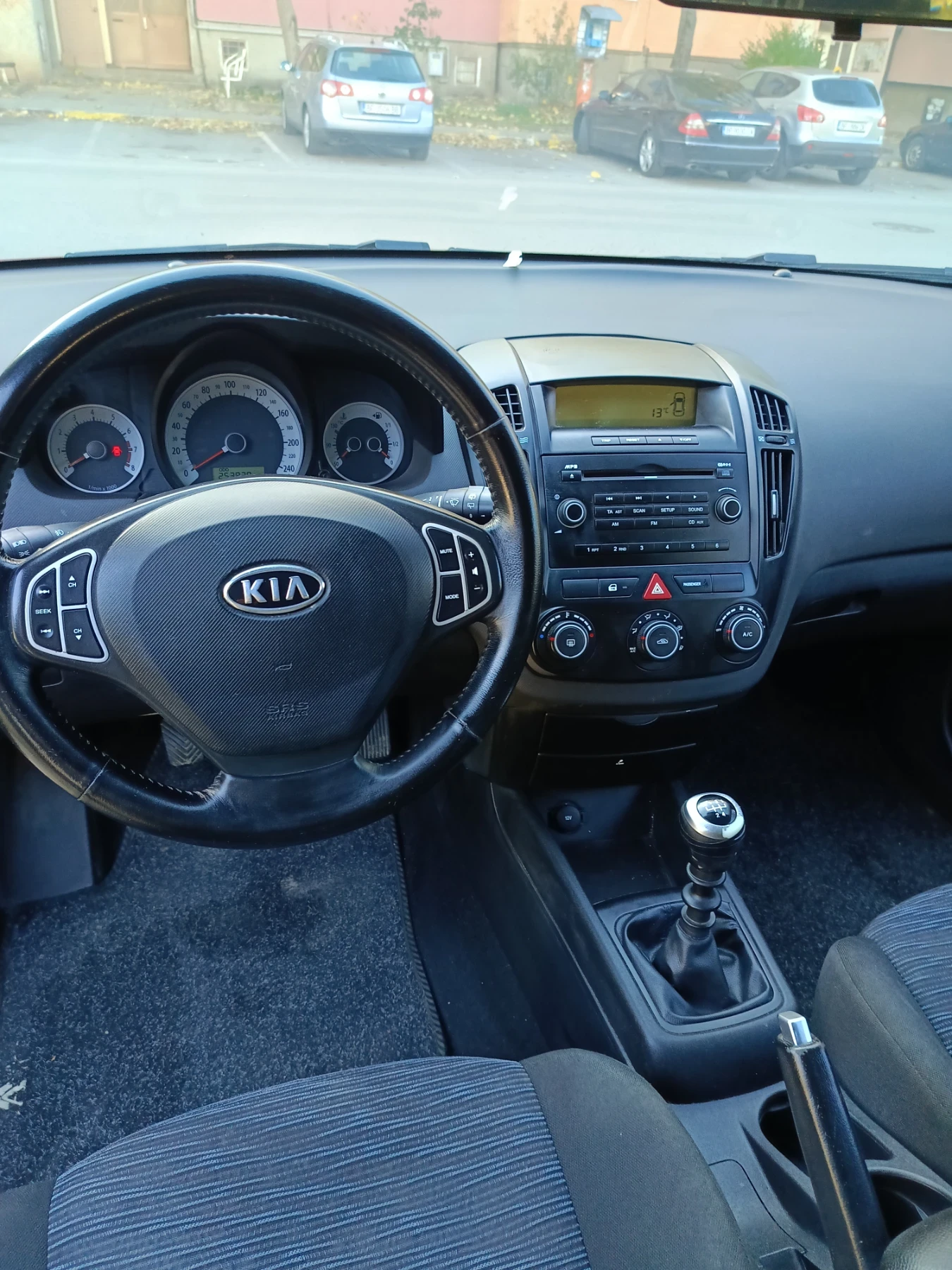 Kia Ceed 1.4  - изображение 6 | Auto.bg Kia Ceed 1.4  - изображение 6