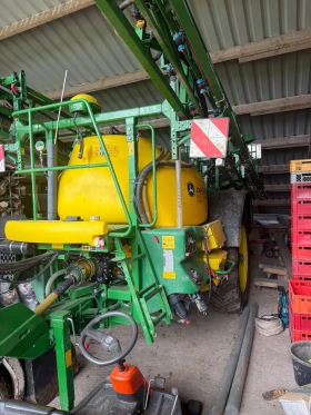 Пръскачка Друга марка JOHN DEERE 732i 24 МЕТРА ЛИЗИНГ | Auto.bg — изображение 2 Пръскачка Друга марка JOHN DEERE 732i 24 МЕТРА ЛИЗИНГ | Auto.bg — изображение 2