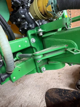 Пръскачка Друга марка JOHN DEERE 732i 24 МЕТРА ЛИЗИНГ | Auto.bg — изображение 6 Пръскачка Друга марка JOHN DEERE 732i 24 МЕТРА ЛИЗИНГ | Auto.bg — изображение 6