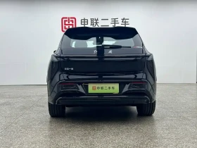 HongQi H9 Tian Gong 08 2025 680 Ultra AWD | Auto.bg — изображение 5 HongQi H9 Tian Gong 08 2025 680 Ultra AWD | Auto.bg — изображение 5
