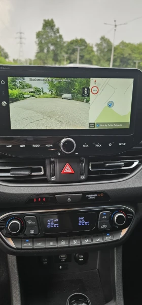 Hyundai I30 1.6CRDI AVTOMAT KAMERA Germany | Auto.bg — изображение 14 Hyundai I30 1.6CRDI AVTOMAT KAMERA Germany | Auto.bg — изображение 14