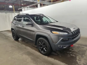 Jeep Cherokee * TRAILHAWK * CARFAX * БЕЗ ПЪРВОНАЧАЛНА ВНОСКА - 27000 лв. / 13804.88 € - 48695193 2 | Car24.bg Jeep Cherokee * TRAILHAWK * CARFAX * БЕЗ ПЪРВОНАЧАЛНА ВНОСКА - 27000 лв. / 13804.88 € - 48695193 2