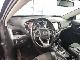 Jeep Cherokee * TRAILHAWK * CARFAX * БЕЗ ПЪРВОНАЧАЛНА ВНОСКА - 27000 лв. / 13804.88 € - 48695193 9 | Car24.bg Jeep Cherokee * TRAILHAWK * CARFAX * БЕЗ ПЪРВОНАЧАЛНА ВНОСКА - 27000 лв. / 13804.88 € - 48695193 9