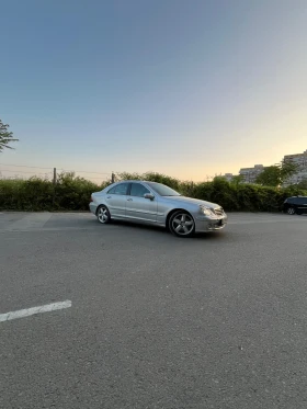 Снимка Mercedes-Benz C 220