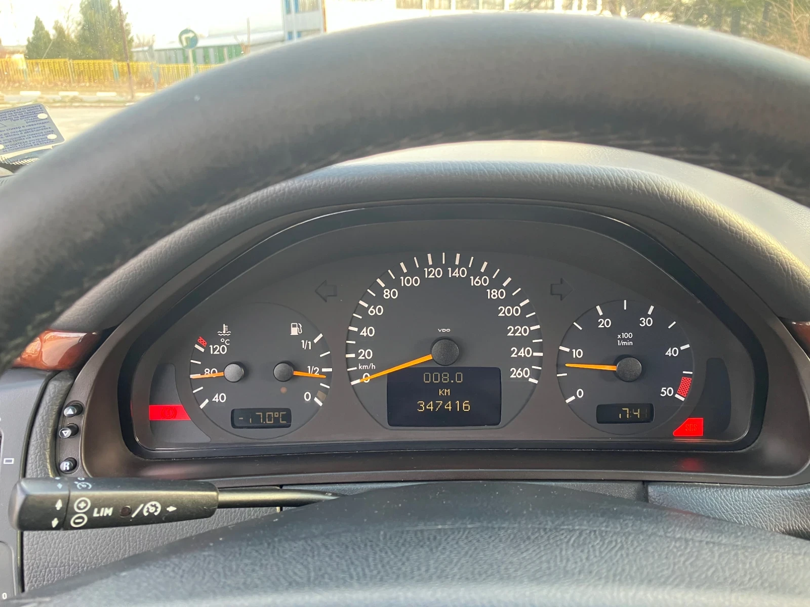 Mercedes-Benz E 220 143hp CDI - изображение 6 | Auto.bg Mercedes-Benz E 220 143hp CDI - изображение 6