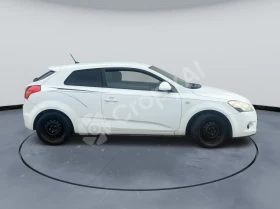 Kia Ceed Автоматик/GT-L?ne/Лизинг - 3650 € / 7138.78 лв. - 30867398 4 | Car24.bg Kia Ceed Автоматик/GT-L?ne/Лизинг - 3650 € / 7138.78 лв. - 30867398 4