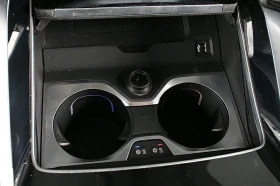 BMW X6 M60i/xDrive/M-SPORT/SHADOW LINE/360/PANO/HUD/ | Auto.bg — изображение 10 BMW X6 M60i/xDrive/M-SPORT/SHADOW LINE/360/PANO/HUD/ | Auto.bg — изображение 10