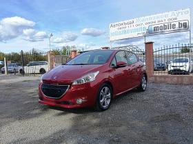 Снимка Peugeot 208