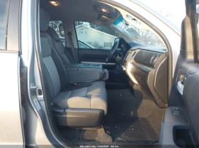 Toyota Tundra 4.6L V-8 DOHC, VVT, 310HP 4X4 Drive - 29000 лв. / 14827.46 € - 30649164 11 | Car24.bg Toyota Tundra 4.6L V-8 DOHC, VVT, 310HP 4X4 Drive - 29000 лв. / 14827.46 € - 30649164 11