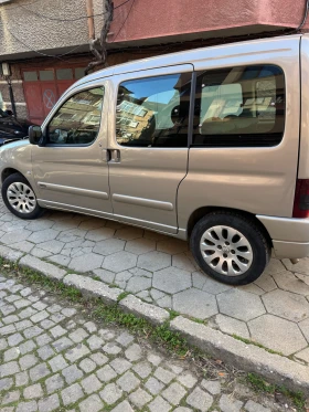Citroen Berlingo 2000hdi 90k - 2200 € / 4302.83 лв. - 47486705 3 | Car24.bg Citroen Berlingo 2000hdi 90k - 2200 € / 4302.83 лв. - 47486705 3