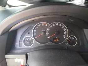 Opel Meriva 1.3CDT ВЕРИГА много икономичен - 1799 € / 3518.54 лв. - 25146517 14 | Car24.bg Opel Meriva 1.3CDT ВЕРИГА много икономичен - 1799 € / 3518.54 лв. - 25146517 14