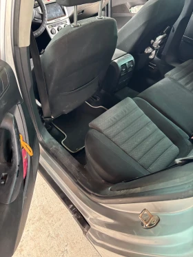 VW Passat B6 variant | Auto.bg — изображение 14 VW Passat B6 variant | Auto.bg — изображение 14