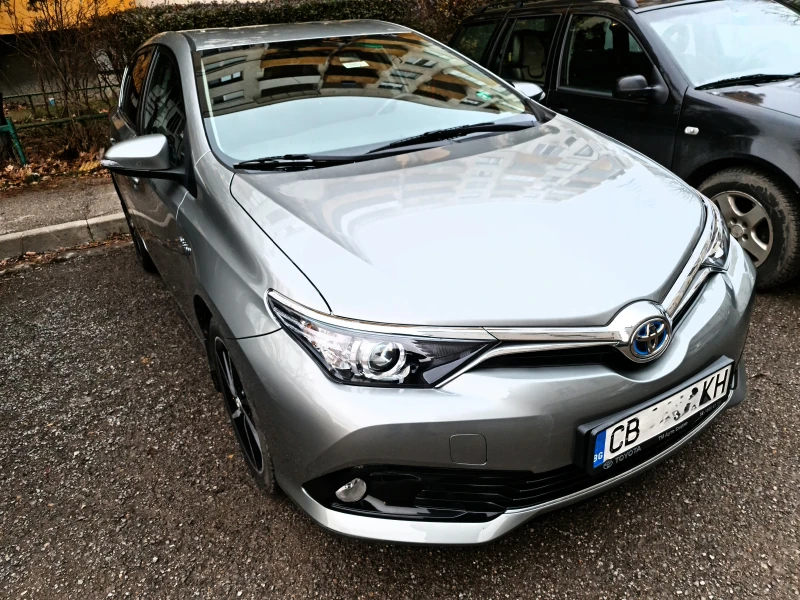 Toyota Auris 1.8 HYBRID Гаранция - 13000 € / 25425.79 лв. - 47066887 1 | Car24.bg Toyota Auris 1.8 HYBRID Гаранция - 13000 € / 25425.79 лв. - 47066887 1