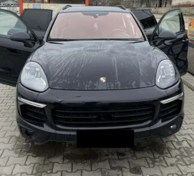 Porsche Cayenne 4.2 V8 Diesel | Auto.bg — изображение 1 Porsche Cayenne 4.2 V8 Diesel | Auto.bg — изображение 1