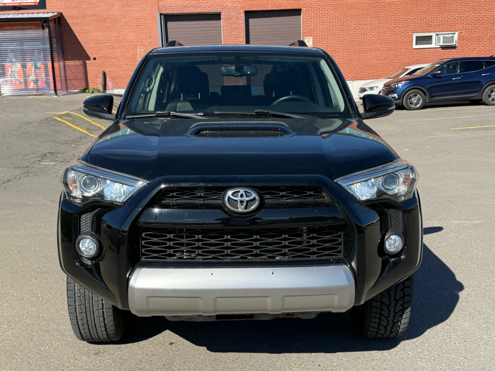 Toyota 4runner SR5* 4WD* OFF-Road Ready* FamilySized*  - изображение 2 | Auto.bg Toyota 4runner SR5* 4WD* OFF-Road Ready* FamilySized*  - изображение 2