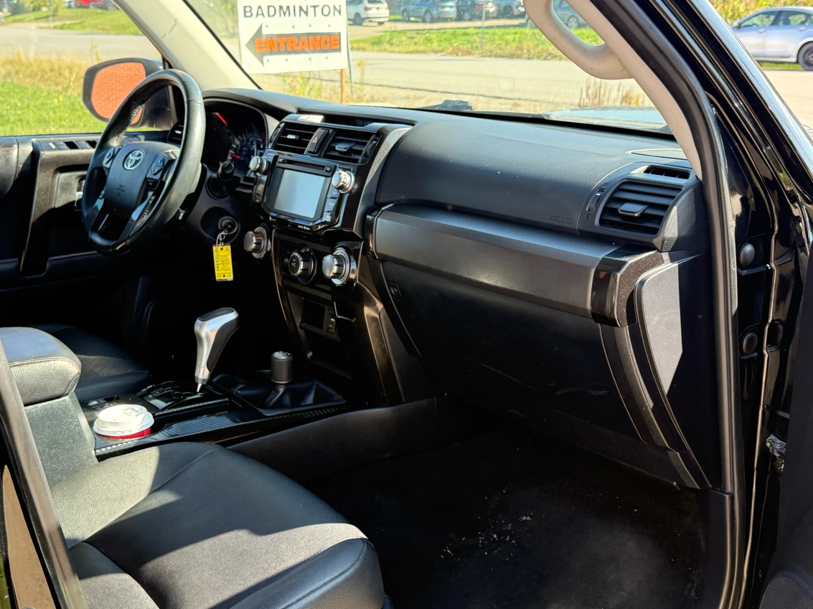 Toyota 4runner SR5* 4WD* OFF-Road Ready* FamilySized*  - изображение 9 | Auto.bg Toyota 4runner SR5* 4WD* OFF-Road Ready* FamilySized*  - изображение 9