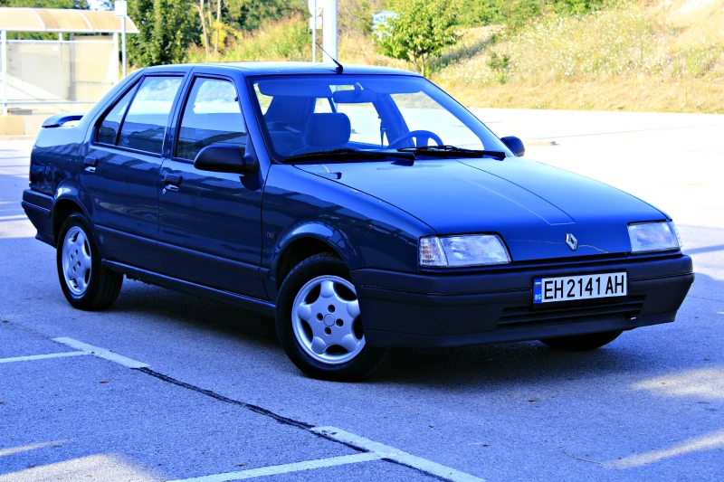 Renault 19 Chamade 1.9 Дизел КАТО НОВ - 4999 € / 9777.19 лв. - 78473738 1 | Car24.bg Renault 19 Chamade 1.9 Дизел КАТО НОВ - 4999 € / 9777.19 лв. - 78473738 1