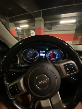 Jeep Grand cherokee Уникален! Реални км! * Подгрев * Обдух. * Панорама - 10500 € - 72642189 10 | Car24.bg Jeep Grand cherokee Уникален! Реални км! * Подгрев * Обдух. * Панорама - 10500 € - 72642189 10