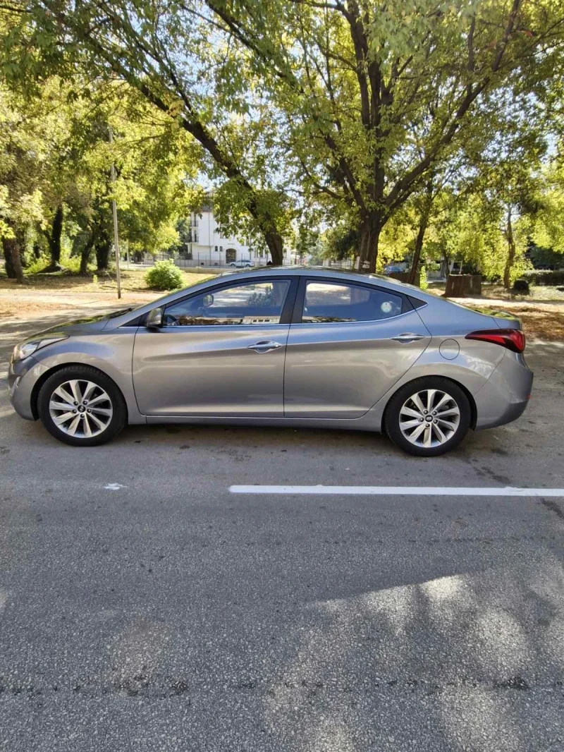 Hyundai Elantra 1.6 - 6600 € - 39002508 1 | Car24.bg Hyundai Elantra 1.6 - 6600 € - 39002508 1