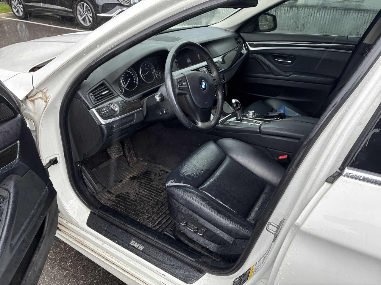 BMW 535 * АВТО КРЕДИТ* ЦЕНА ДО БГ * СЕРВИЗНА ИСТОРИЯ *  - изображение 6 | Auto.bg BMW 535 * АВТО КРЕДИТ* ЦЕНА ДО БГ * СЕРВИЗНА ИСТОРИЯ *  - изображение 6