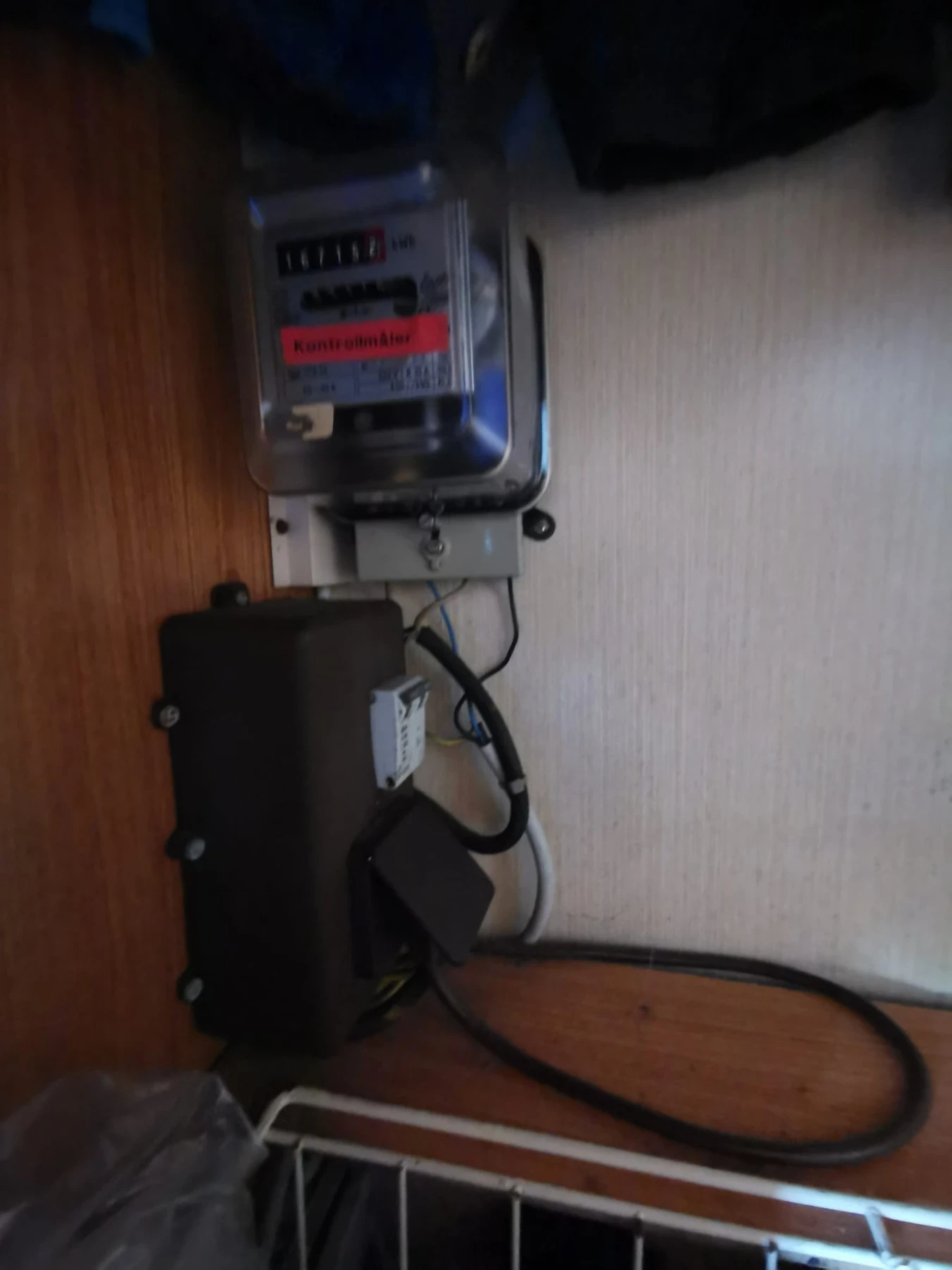 Каравана LMC Munsterland Dominante - изображение 4 | Auto.bg Каравана LMC Munsterland Dominante - изображение 4