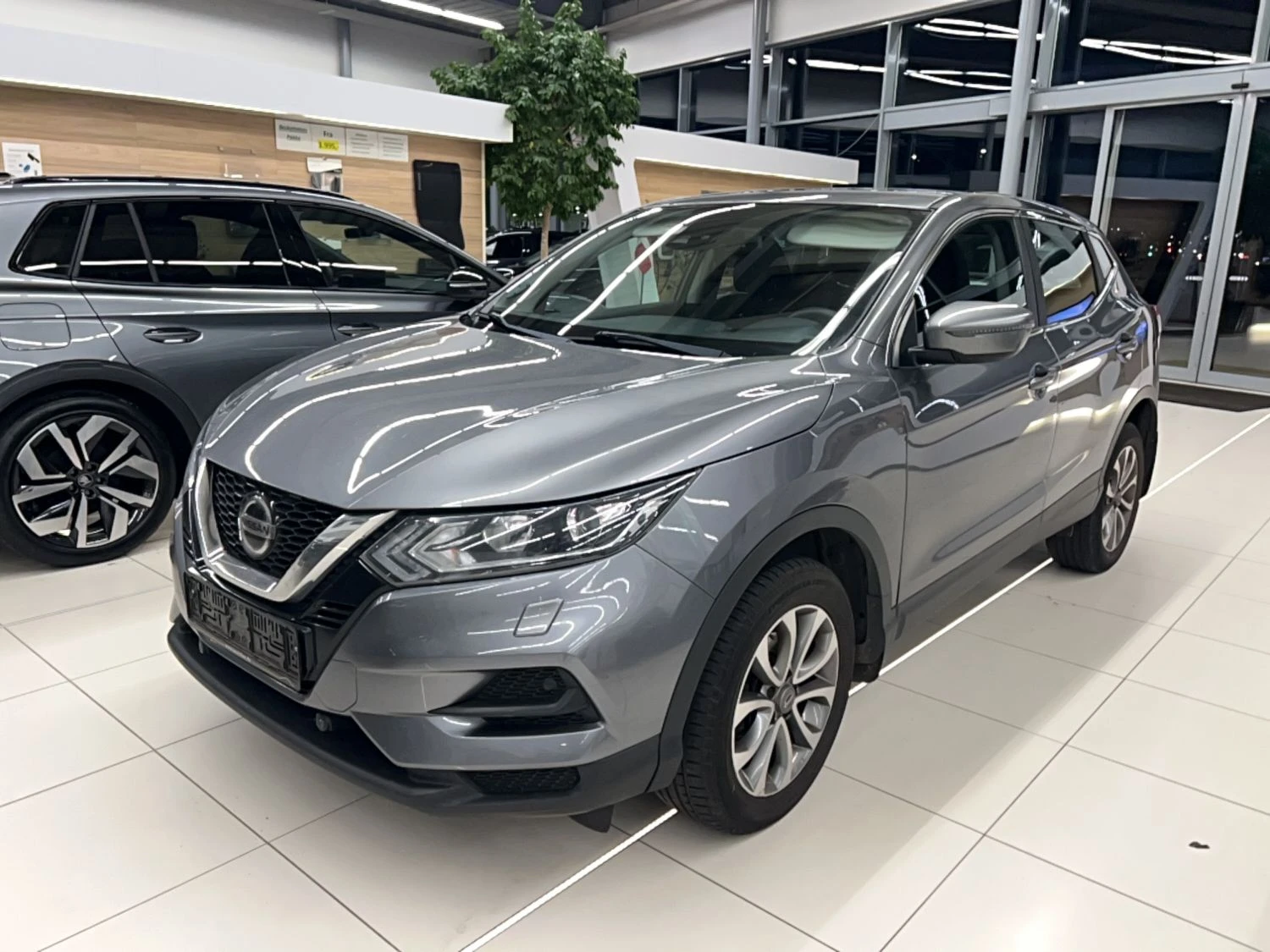 Nissan Qashqai Visia 1.5 Дизел | Auto.bg — изображение 1 Nissan Qashqai Visia 1.5 Дизел | Auto.bg — изображение 1
