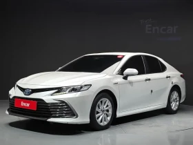 Toyota Camry 2.5 Le Hybrid