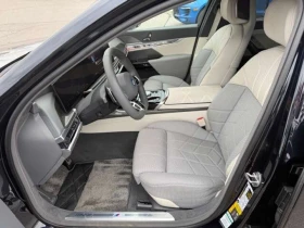 BMW i7 xDrive60 REAR ENTERTAINMENT MASSAGE SEATS - 76800 € / 150207.74 лв. - 52446483 11 | Car24.bg BMW i7 xDrive60 REAR ENTERTAINMENT MASSAGE SEATS - 76800 € / 150207.74 лв. - 52446483 11