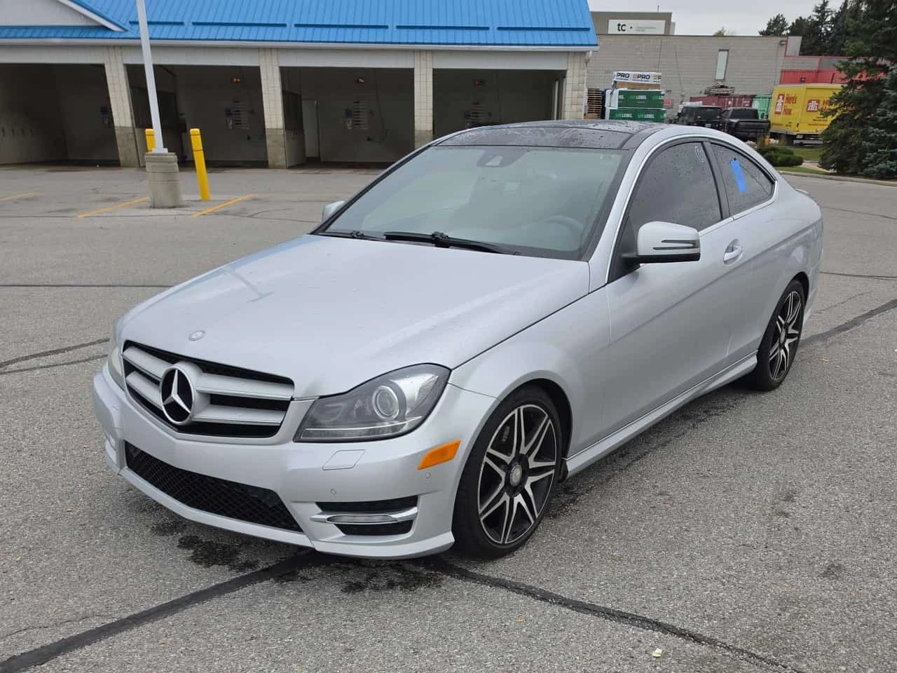 Mercedes-Benz C 350 * CARFAX * ОПЦИЯ ЗА ФИНАНСИРАНЕ | Auto.bg — изображение 1 Mercedes-Benz C 350 * CARFAX * ОПЦИЯ ЗА ФИНАНСИРАНЕ | Auto.bg — изображение 1