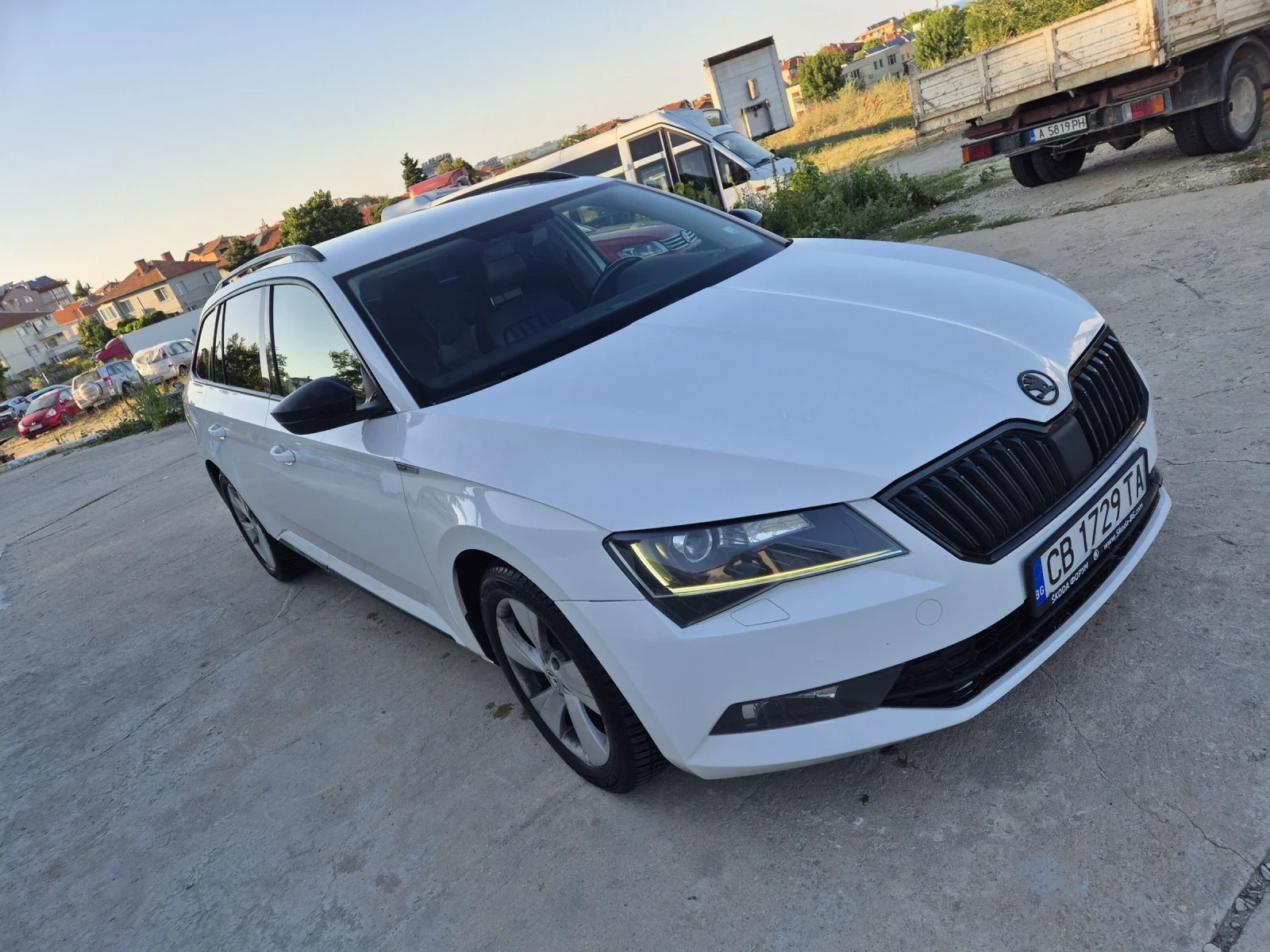Skoda Superb 2.0 TDI | Auto.bg — изображение 1 Skoda Superb 2.0 TDI | Auto.bg — изображение 1
