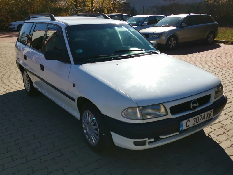 Opel Astra F Caravan - 2500 лв. / 1278.23 € - 72509854 1 | Car24.bg Opel Astra F Caravan - 2500 лв. / 1278.23 € - 72509854 1