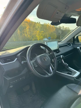 Toyota Rav4 XLE - 51000 лв. / 26075.89 € - 10711092 8 | Car24.bg Toyota Rav4 XLE - 51000 лв. / 26075.89 € - 10711092 8