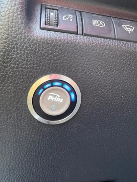 Toyota Rav4 XLE - 51000 лв. / 26075.89 € - 10711092 14 | Car24.bg Toyota Rav4 XLE - 51000 лв. / 26075.89 € - 10711092 14