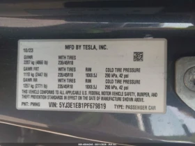 Tesla Model 3 LONG RANGE DUAL MOTOR 4X4 - 15500 € - 59747557 12 | Car24.bg Tesla Model 3 LONG RANGE DUAL MOTOR 4X4 - 15500 € - 59747557 12