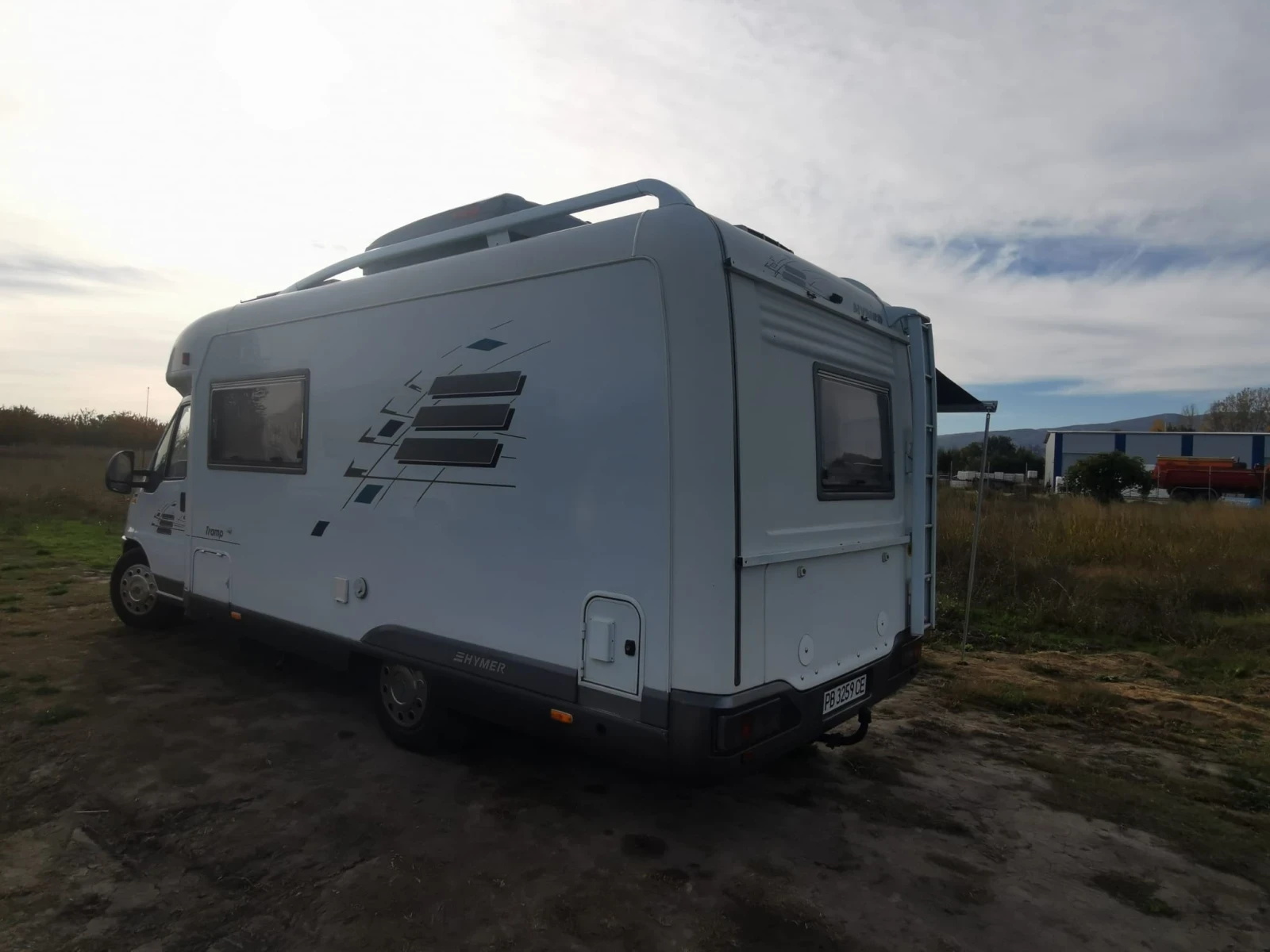 Кемпер HYMER / ERIBA T654 - изображение 2 | Auto.bg Кемпер HYMER / ERIBA T654 - изображение 2