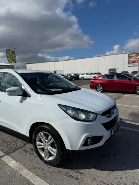 Hyundai IX35 Start Stop 4x4 Keyless 136коня - 7999 € / 15644.68 лв. - 51947511 4 | Car24.bg Hyundai IX35 Start Stop 4x4 Keyless 136коня - 7999 € / 15644.68 лв. - 51947511 4
