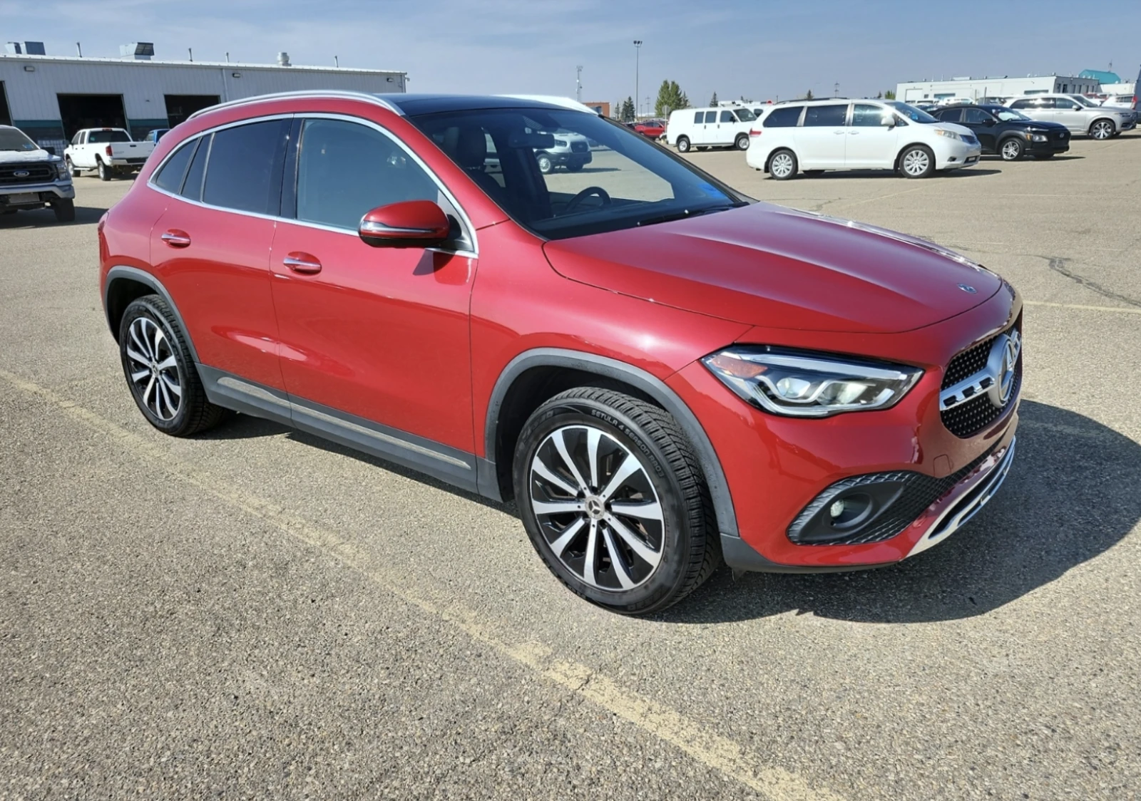 Mercedes-Benz GLA 250  - изображение 2 | Auto.bg Mercedes-Benz GLA 250  - изображение 2