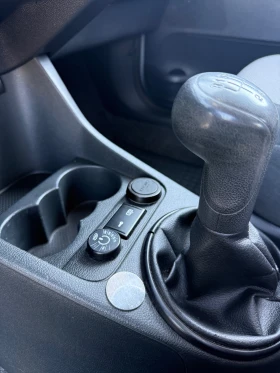 Skoda Fabia 1.4 MPI, 16V, ГИ, Камера | Auto.bg — изображение 8 Skoda Fabia 1.4 MPI, 16V, ГИ, Камера | Auto.bg — изображение 8