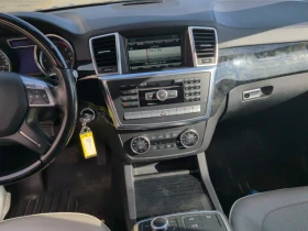Mercedes-Benz GL 350 AMg-pack* 360* TV* Harman/Kardon* Вакуум* Обдух | Auto.bg — изображение 7 Mercedes-Benz GL 350 AMg-pack* 360* TV* Harman/Kardon* Вакуум* Обдух | Auto.bg — изображение 7