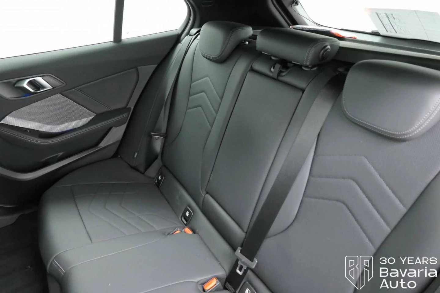 BMW 120 d M Sport Paket Steptronic - изображение 8 | Auto.bg BMW 120 d M Sport Paket Steptronic - изображение 8