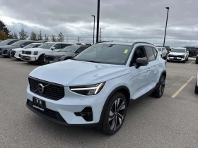 Volvo XC40 B5* PLUS DARK THEME* AWD