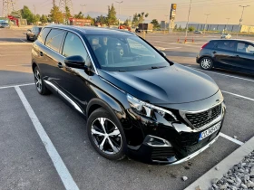 Снимка Peugeot 5008