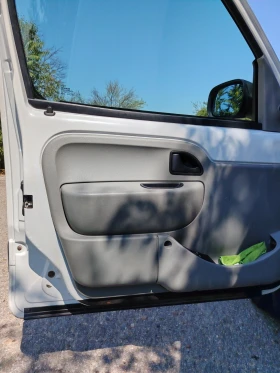Renault Kangoo 1.5dci 82кс - 2200 € - 45135627 10 | Car24.bg Renault Kangoo 1.5dci 82кс - 2200 € - 45135627 10