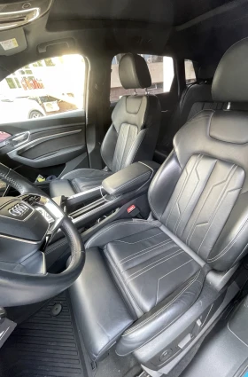 Audi E-Tron 55 95kW B&0/Matrix - 32500 € - 19715083 15 | Car24.bg Audi E-Tron 55 95kW B&0/Matrix - 32500 € - 19715083 15