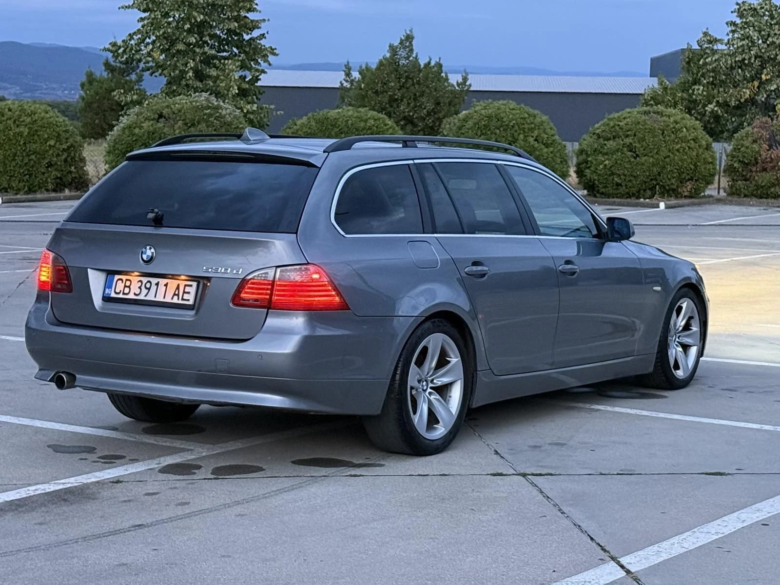 BMW 530 ФЕЙСЛИФТ!!! ПАНОРАМА!!! ЛИЗИНГ!!!  - изображение 6 | Auto.bg BMW 530 ФЕЙСЛИФТ!!! ПАНОРАМА!!! ЛИЗИНГ!!!  - изображение 6