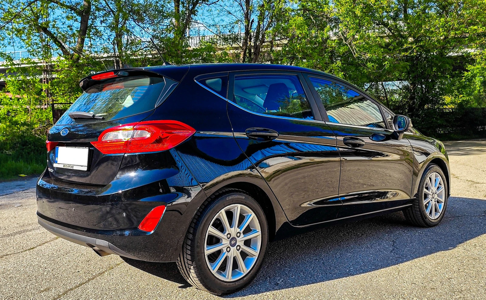 Ford Fiesta 1.0 EcoBoost Titanium - изображение 7 | Auto.bg Ford Fiesta 1.0 EcoBoost Titanium - изображение 7