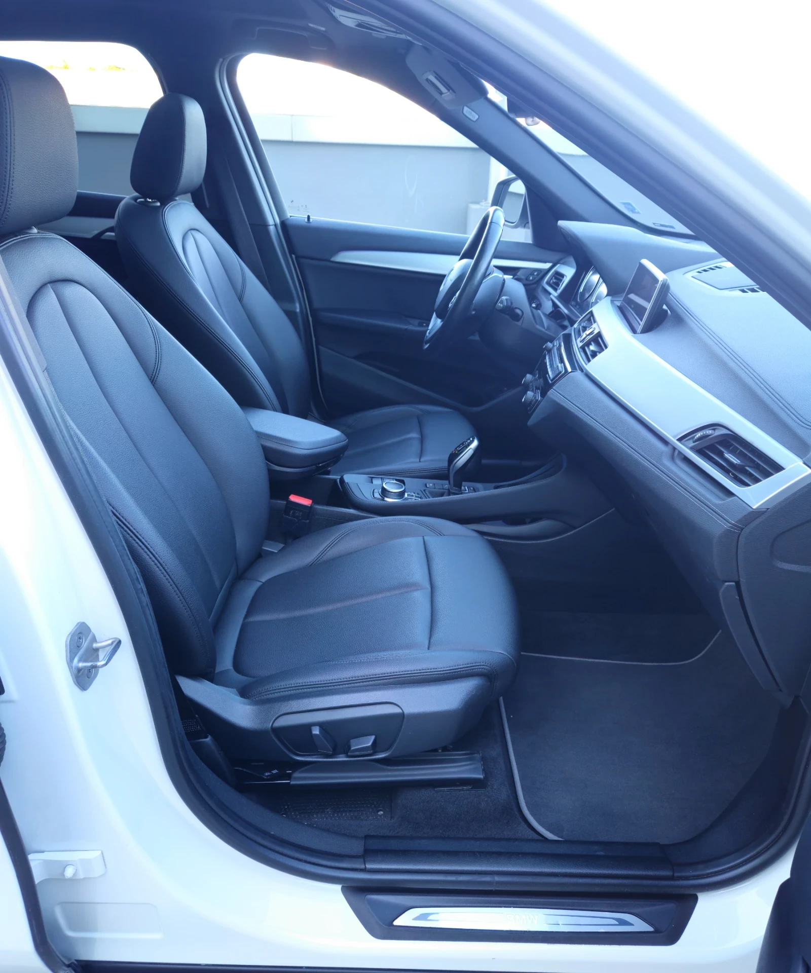 BMW X1 X Line 28i xDrive LCI - изображение 9 | Auto.bg BMW X1 X Line 28i xDrive LCI - изображение 9