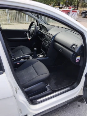 Mercedes-Benz A 160 - 2500 € - 84214204 12 | Car24.bg Mercedes-Benz A 160 - 2500 € - 84214204 12